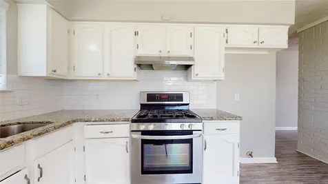 4138 Swinden Drive Houston TX 77066