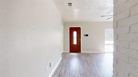 4138 Swinden Drive Houston TX 77066