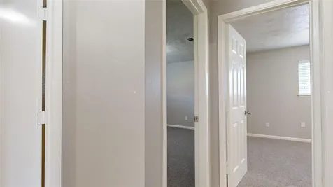 4138 Swinden Drive Houston TX 77066