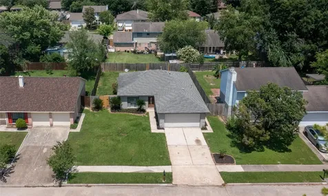 4138 Swinden Drive Houston TX 77066