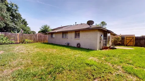 4138 Swinden Drive Houston TX 77066