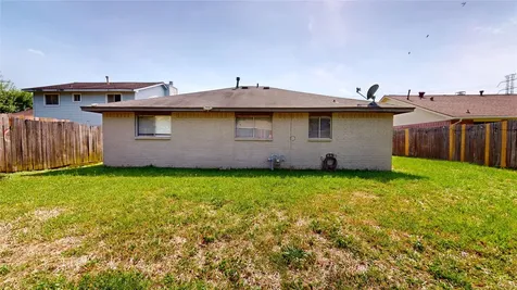 4138 Swinden Drive Houston TX 77066