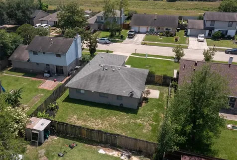 4138 Swinden Drive Houston TX 77066