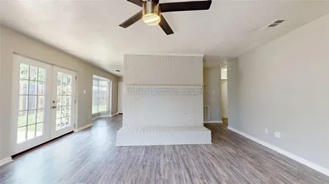 4138 Swinden Drive Houston TX 77066