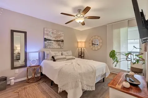 13151 Walden Road 142 Montgomery TX 77356