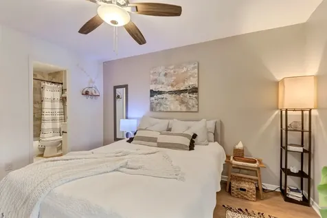 13151 Walden Road 142 Montgomery TX 77356