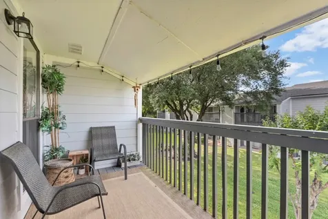 13151 Walden Road 142 Montgomery TX 77356