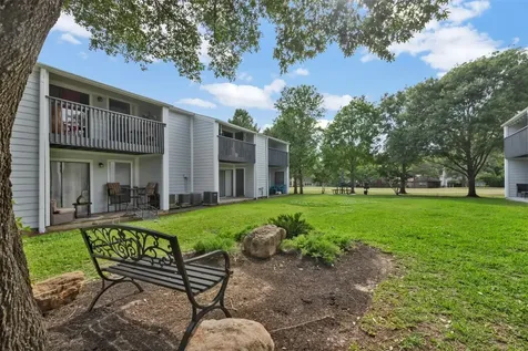 13151 Walden Road 142 Montgomery TX 77356