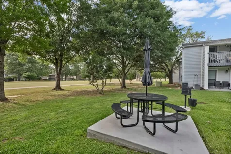 13151 Walden Road 142 Montgomery TX 77356