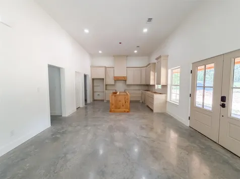 3096 County Road 4300 Woodville TX 75979