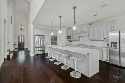 4902 Cancun Hills Court Fulshear TX 77441