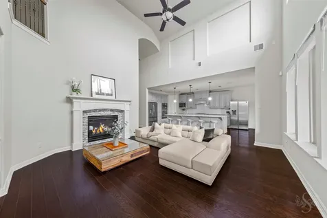 4902 Cancun Hills Court Fulshear TX 77441