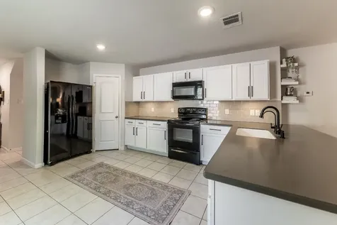 28605 Cedar Court Huntsville TX 77340