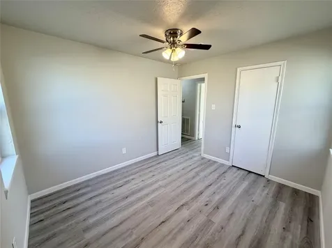 214 S Texas Street Texas City TX 77591