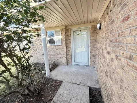 214 S Texas Street Texas City TX 77591