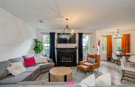 47 W Tallowberry Drive The Woodlands TX 77381