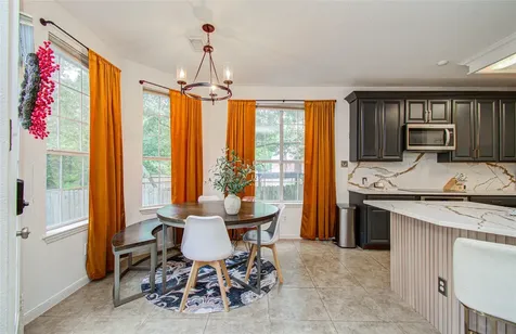 47 W Tallowberry Drive The Woodlands TX 77381