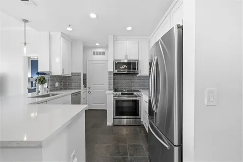 3505 Sage Road 1905 Houston TX 77056