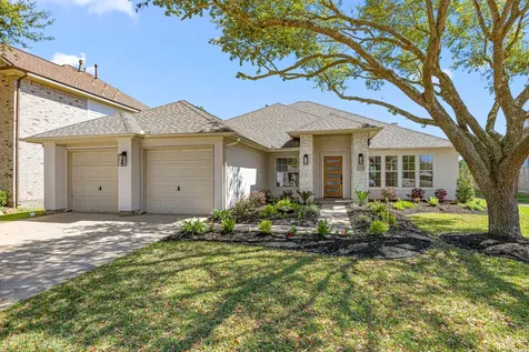 1489 Garden Lakes Drive Friendswood TX 77546
