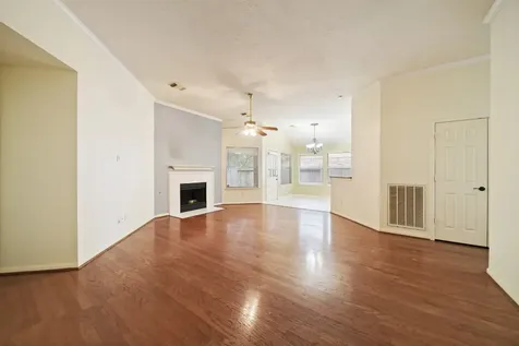 127 Selkirk Drive Sugar Land TX 77479