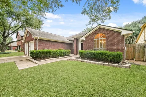 127 Selkirk Drive Sugar Land TX 77479