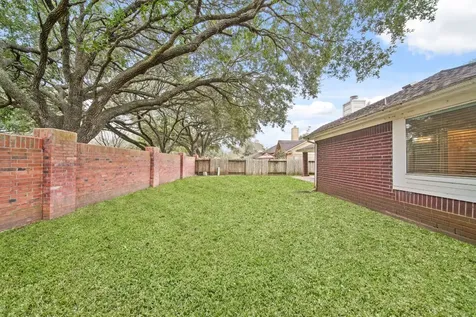 127 Selkirk Drive Sugar Land TX 77479