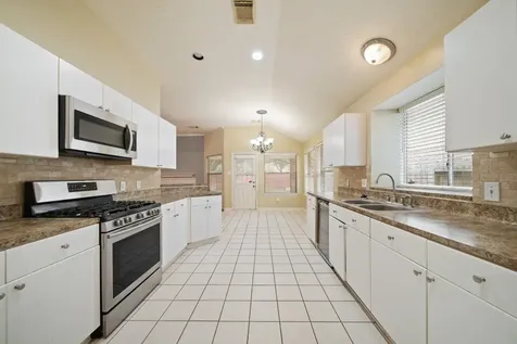 127 Selkirk Drive Sugar Land TX 77479