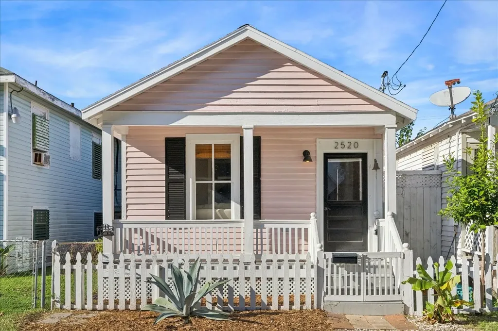 2520 Avenue L Galveston TX 77550