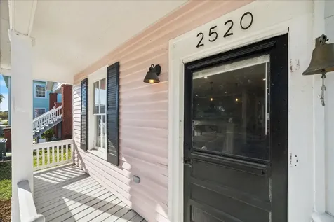 2520 Avenue L Galveston TX 77550