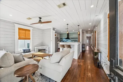 2520 Avenue L Galveston TX 77550