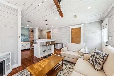 2520 Avenue L Galveston TX 77550