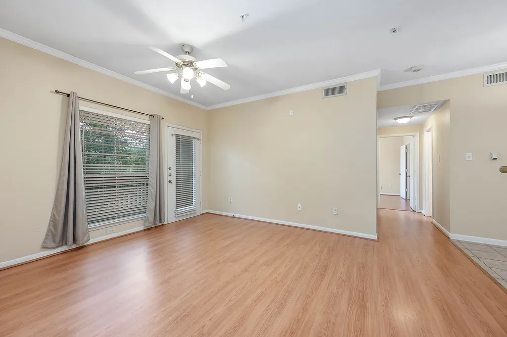 1330 Old Spanish Trail 4209 Houston TX 77054