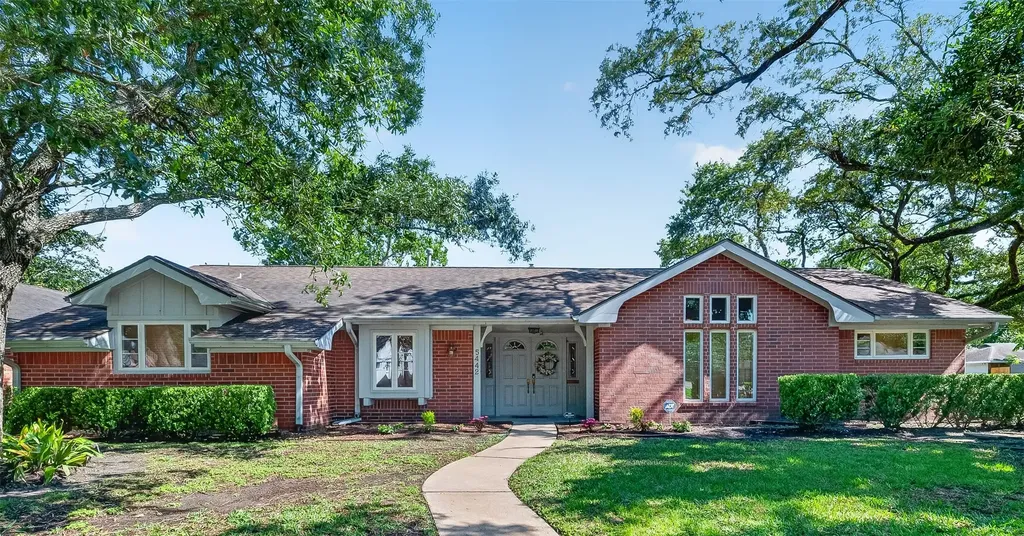 5442 Darnell Street Houston TX 77096