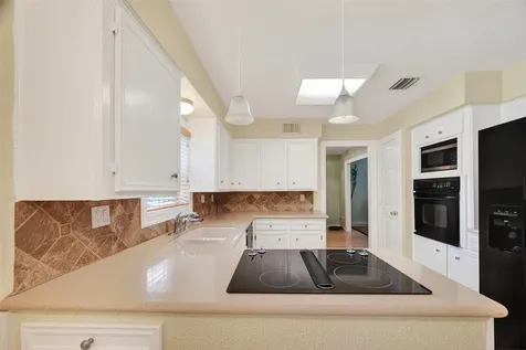 5442 Darnell Street Houston TX 77096