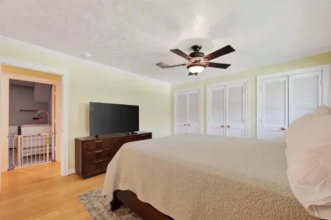 5442 Darnell Street Houston TX 77096