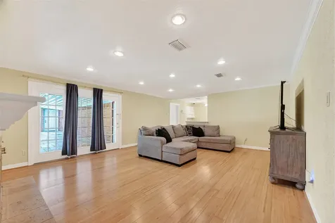 5442 Darnell Street Houston TX 77096
