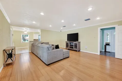 5442 Darnell Street Houston TX 77096