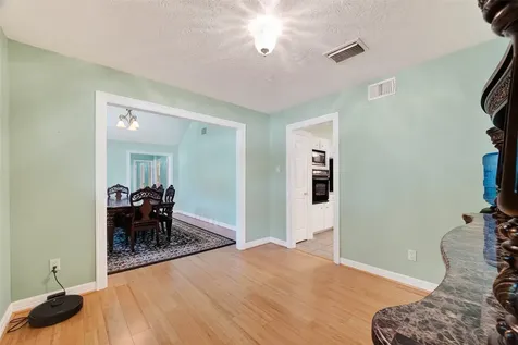 5442 Darnell Street Houston TX 77096