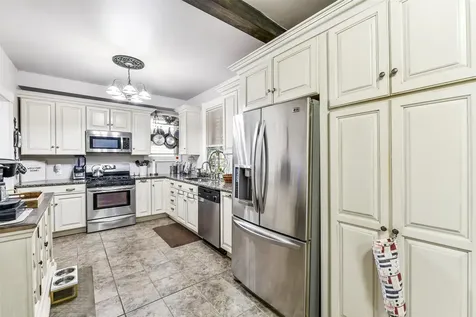4506 Avenue K Galveston TX 77551