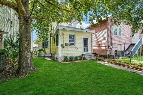 4506 Avenue K Galveston TX 77551