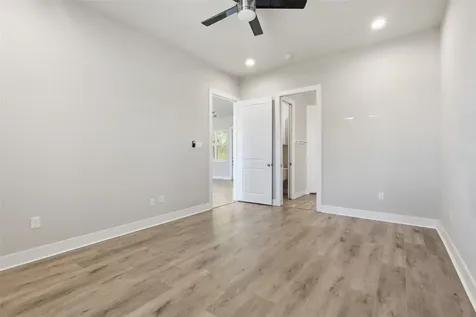 13203 Royal Shores Drive Conroe TX 77303