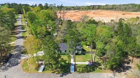 13203 Royal Shores Drive Conroe TX 77303