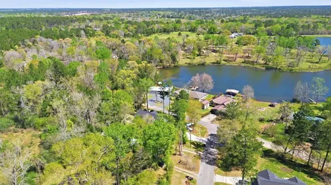 13203 Royal Shores Drive Conroe TX 77303