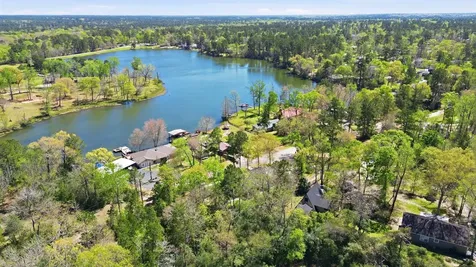 13203 Royal Shores Drive Conroe TX 77303