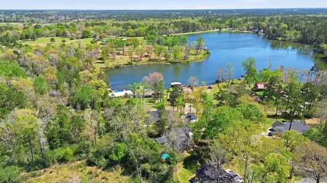 13203 Royal Shores Drive Conroe TX 77303