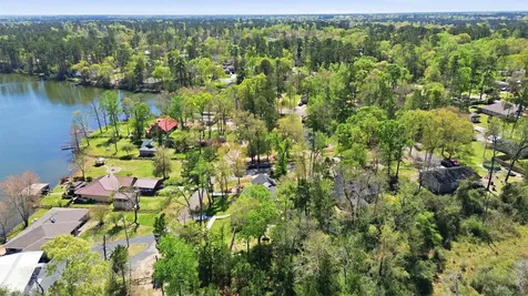 13203 Royal Shores Drive Conroe TX 77303