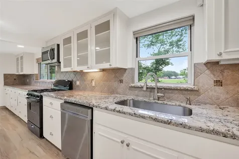 17125 County Road 127 Pearland TX 77581