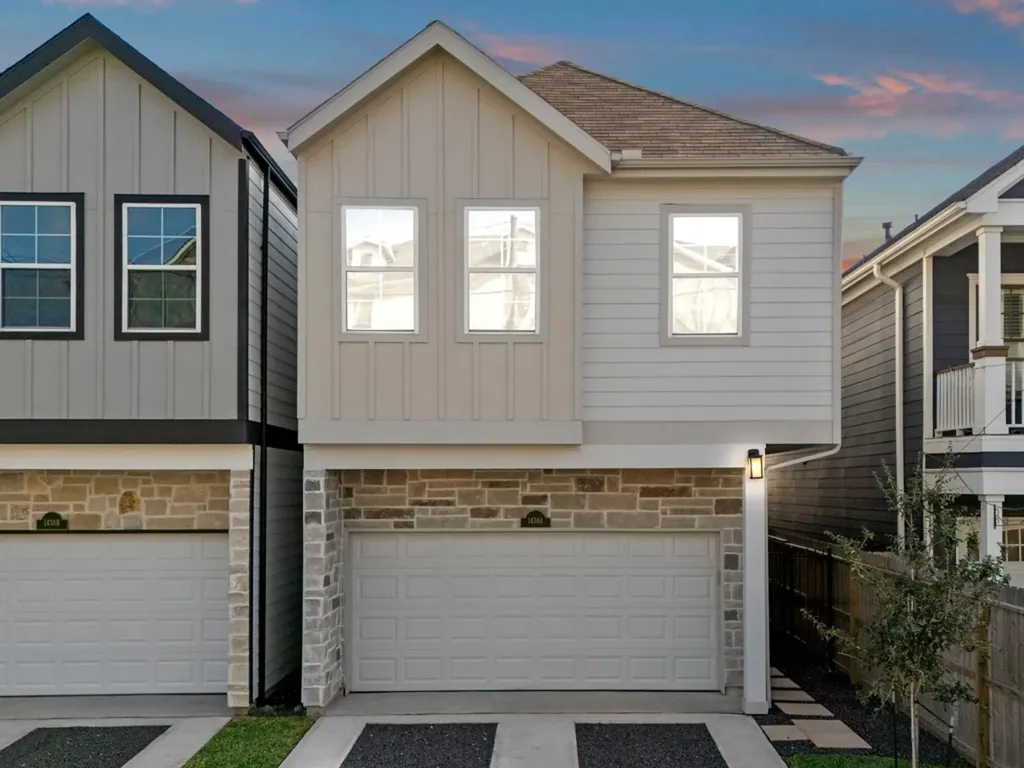 1438-A Dian Street Houston TX 77008