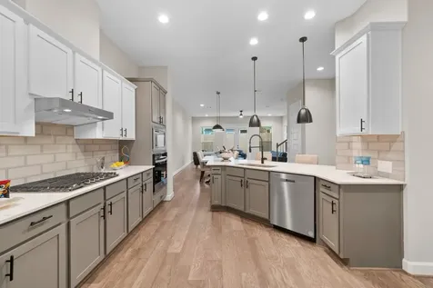 1438-A Dian Street Houston TX 77008