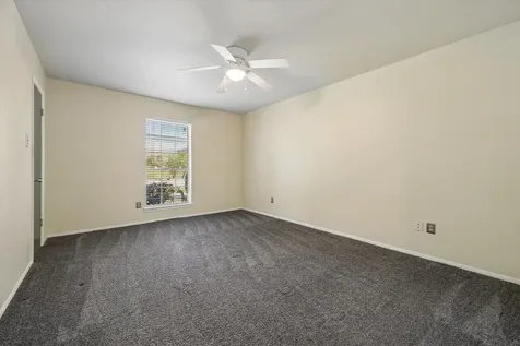 1014 El Dorado Boulevard Houston TX 77062